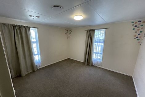 Photo of property in 12 Glamorgan Avenue, Tamatea, Napier, 4112