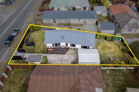 Photo of property in 20 Inwoods Road, Parklands, Christchurch, 8083