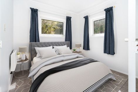 Photo of property in 72u2 Homebush Road, Khandallah, Wellington, 6035