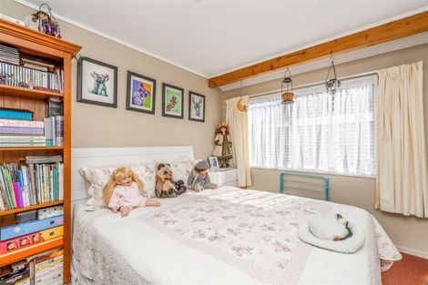 Photo of property in 37 Enfield Street, Nawton, Hamilton, 3200