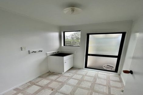 Photo of property in 1/138 Spinella Drive, Bayview, Auckland, 0629