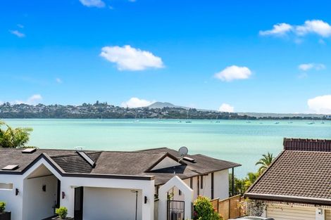 Photo of property in 114 Bramley Drive, Farm Cove, Auckland, 2012
