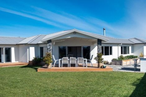 Photo of property in 11 Kaituna Place, Te Awa, Napier, 4110