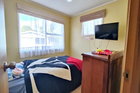 Photo of property in 8 Archmillen Avenue, Pakuranga Heights, Auckland, 2010