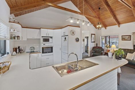 Photo of property in 107b Ocean Road, Whangamata, 3620