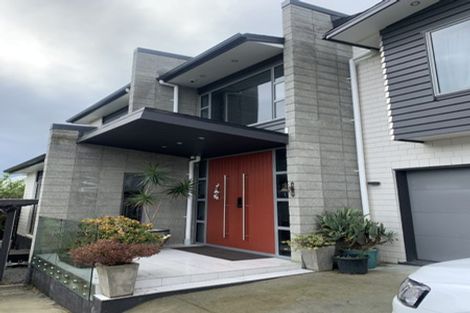 Photo of property in 37 Newington Road, Henderson, Auckland, 0612