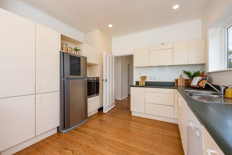 Photo of property in 139 Campbell Street, Karori, Wellington, 6012