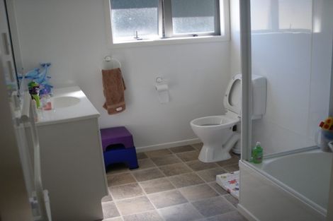 Photo of property in 120 Wexford Road, Miramar, Wellington, 6022