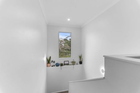 Photo of property in 18 Parris Street, Moturoa, New Plymouth, 4310