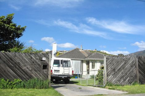 Photo of property in 15 Bledisloe Avenue, Stoke, Nelson, 7011