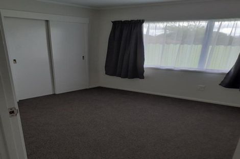 Photo of property in 3 Oakhaven Place, Ranui, Auckland, 0612