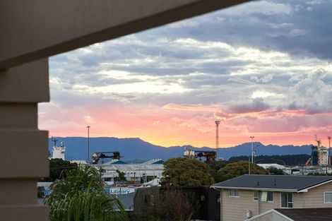 Photo of property in 15 Wells Avenue, Mount Maunganui, 3116