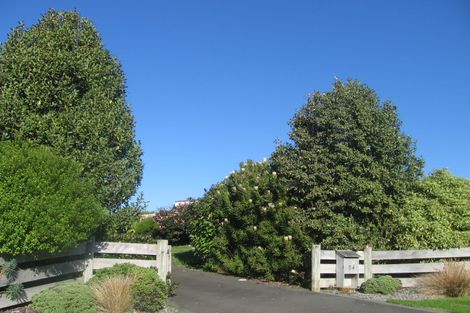 Photo of property in 84 Joseph Banks Drive, Whitby, Porirua, 5024