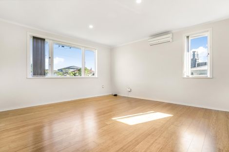 Photo of property in 55a Puriri Road, Manurewa, Auckland, 2102