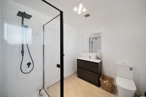 Photo of property in 4 Pike Place, Mangere East, Auckland, 2024