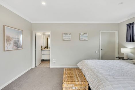 Photo of property in 22 Kaituna Place, Te Awa, Napier, 4110