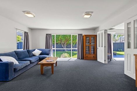 Photo of property in 6 Rawei Place, Harewood, Christchurch, 8051