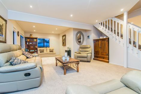 Photo of property in 217 Portage Road, Green Bay, Auckland, 0604