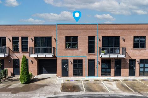 Photo of property in 104/4 Village Quarter Lane, Frankton, Hamilton, 3204