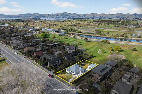 Photo of property in 370 Keyes Road, New Brighton, Christchurch, 8083