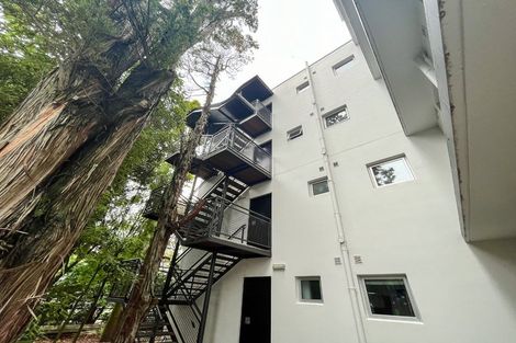 Photo of property in 4/15 Peterborough Street, Christchurch Central, Christchurch, 8013
