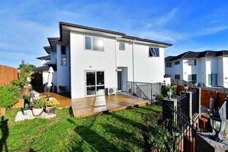 Photo of property in 2 Tirau Place, Mangere, Auckland, 2022