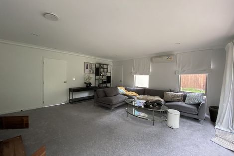 Photo of property in 4 English Oak Drive, Schnapper Rock, Auckland, 0632