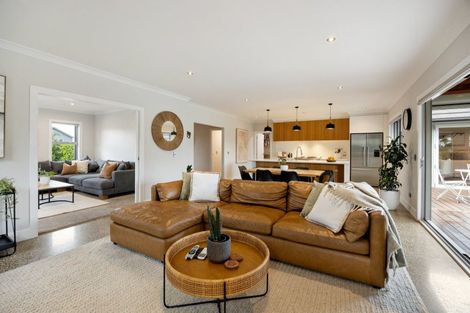 Photo of property in 32 Glaisdale Crescent, Flagstaff, Hamilton, 3210