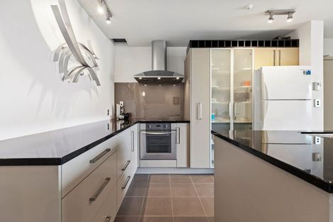 Photo of property in 3/25a Victoria Road, Mount Maunganui, 3116