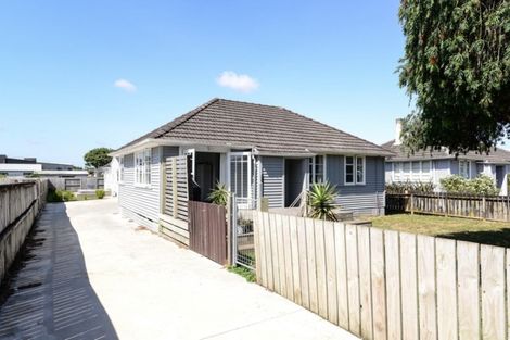 Photo of property in 75 Massey Street, Frankton, Hamilton, 3204