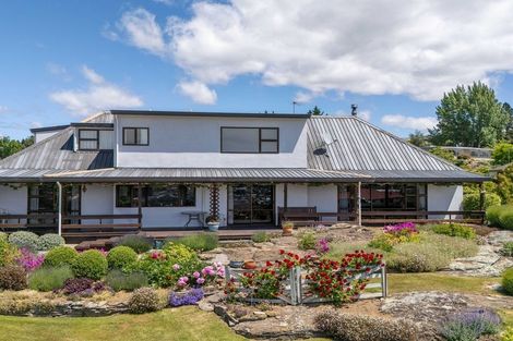 Photo of property in 13 Craig Place, Bridge Hill, Alexandra, 9320