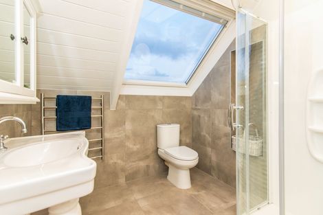 Photo of property in 217 Portage Road, Green Bay, Auckland, 0604