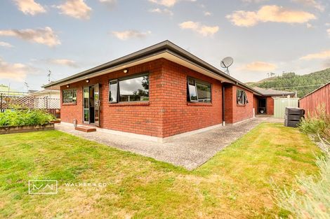 Photo of property in 24a Wilford Street, Wallaceville, Upper Hutt, 5018
