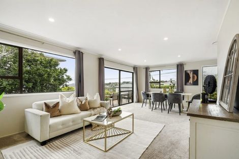 Photo of property in 1/26 Hyde Road, Rothesay Bay, Auckland, 0630