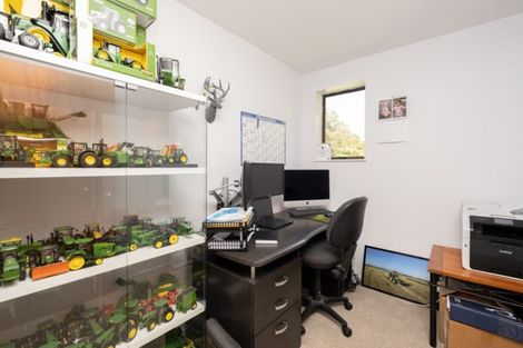 Photo of property in 27 Margaret Street, Stratford, 4332