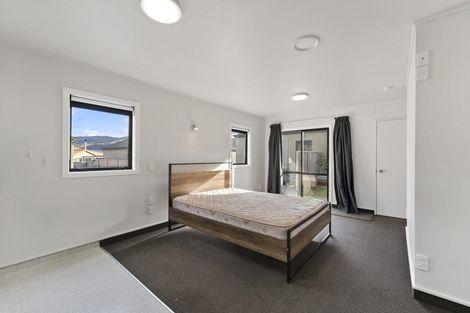 Photo of property in 8f Mckellar Court, Cromwell, 9310
