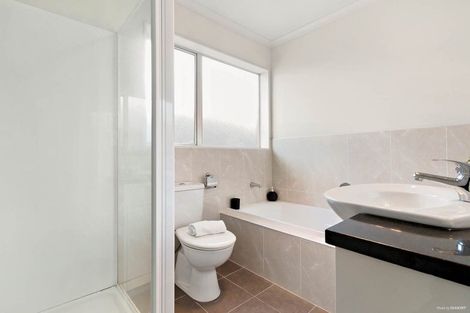 Photo of property in 34a Carrick Glen Avenue, Flat Bush, Auckland, 2019