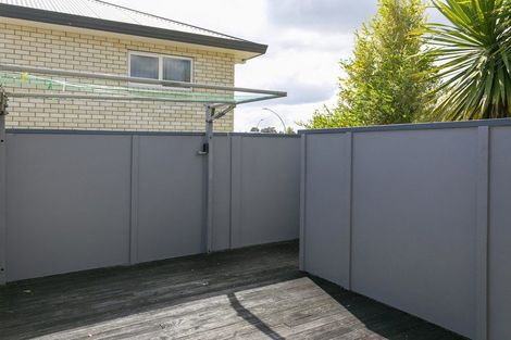 Photo of property in 94 Harvey Street, Waipahihi, Taupo, 3330
