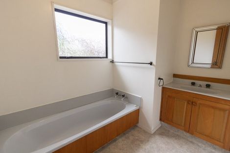 Photo of property in 69a Williams Street, Cambridge, 3434