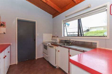Photo of property in 3 Tainui Terrace, Inglewood, 4330