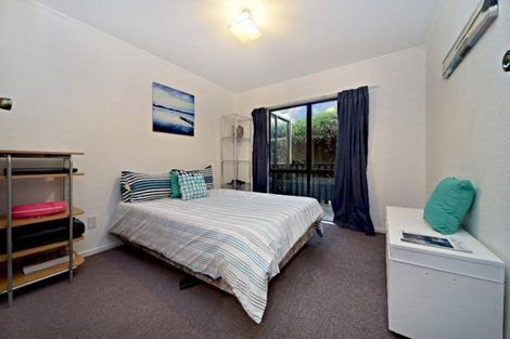 Photo of property in 39 Lastel Place, Shelly Park, Auckland, 2014