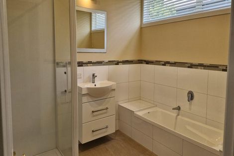 Photo of property in 28 Schooner Avenue, Snells Beach, 0920