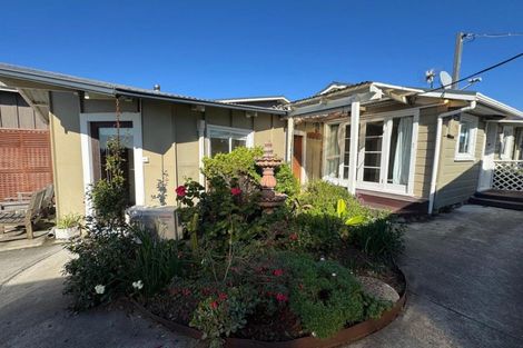 Photo of property in 16 Collison Terrace, Haumoana, 4102