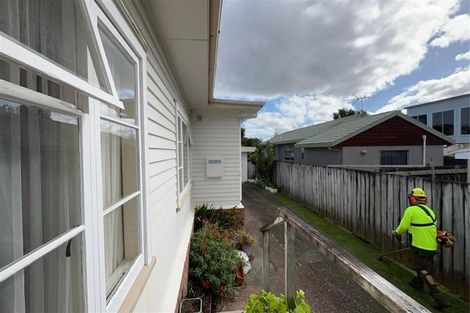 Photo of property in 526 Te Atatu Road, Te Atatu Peninsula, Auckland, 0610