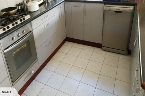 Photo of property in 6a Claverton Grove, Churton Park, Wellington, 6037