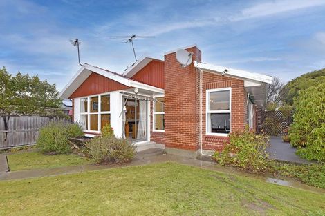 Photo of property in 8 Kingsgate Place, Burnside, Christchurch, 8053
