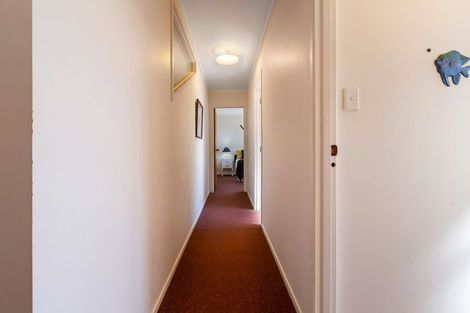Photo of property in 5 Seaview Road, Cable Bay, 0420