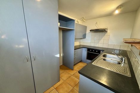 Photo of property in 22 Heywood Terrace, Richmond, Christchurch, 8013