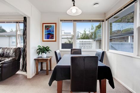 Photo of property in 84 Matipo Road, Te Atatu Peninsula, Auckland, 0610