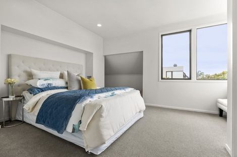 Photo of property in 1/94 Norwood Road, Bayswater, Auckland, 0622